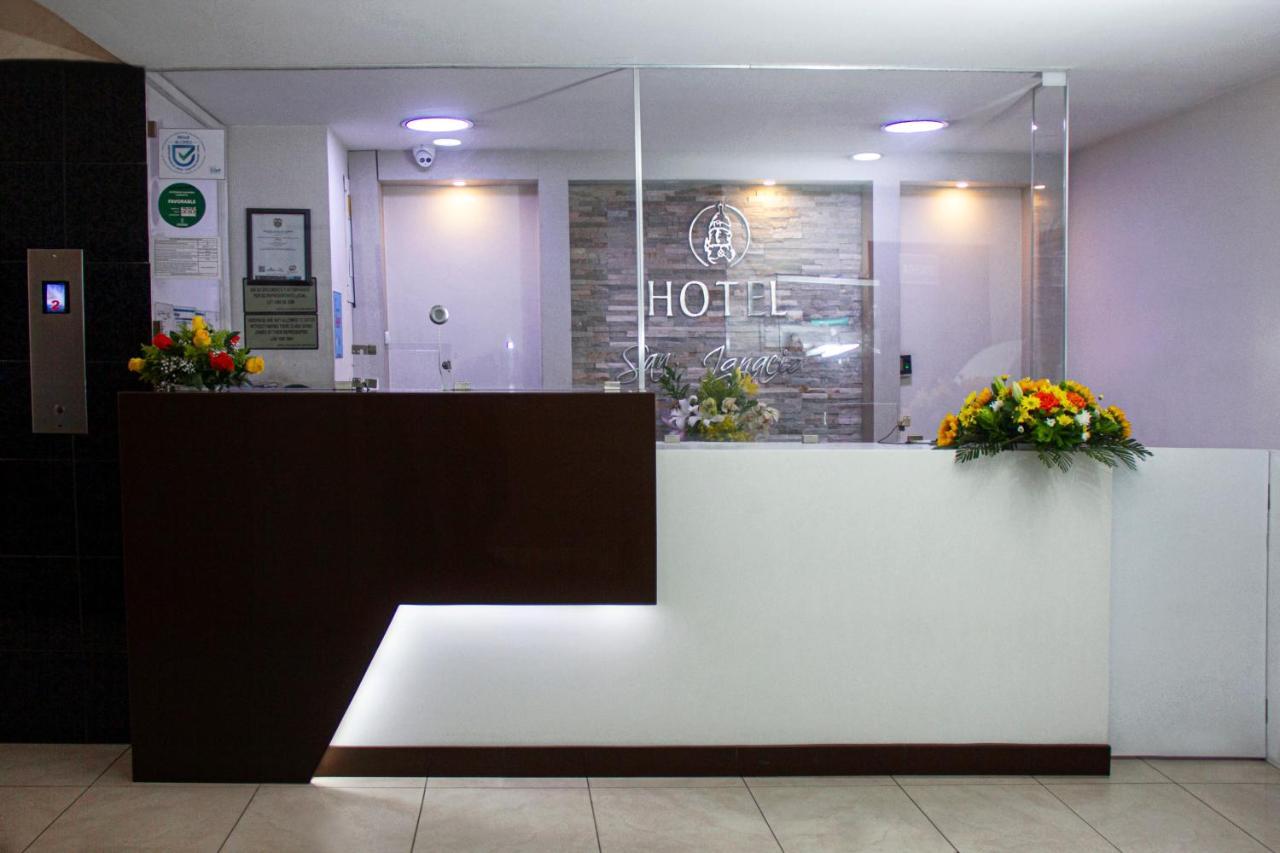 מדיין Hotel Plazuela San Ignacio מראה חיצוני תמונה